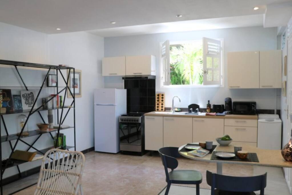 34 ° Soley. Apartment Case-Pilote Exterior photo